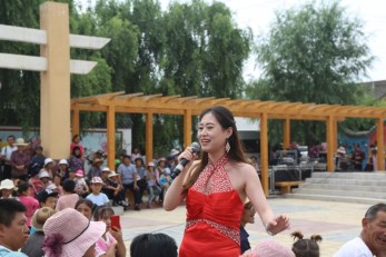 盛夏綻放歡樂花——甘肅省歌舞劇院“紅色文藝輕騎兵”惠民演出再出發