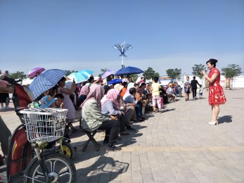 文化惠民，我把歡樂送鄉親——甘肅省歌舞劇院“紅色文藝輕騎兵”揚鞭催馬向前方