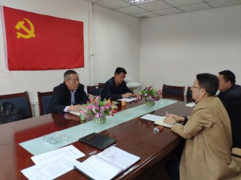 甘肅演藝集團紀委書記張正權赴甘肅省舞臺美術工廠調研指導工作