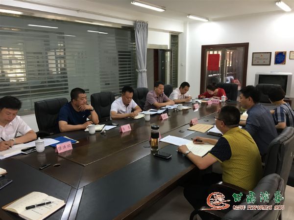 甘肅演藝集團副總經理龍富國一行到敦煌藝術團調研