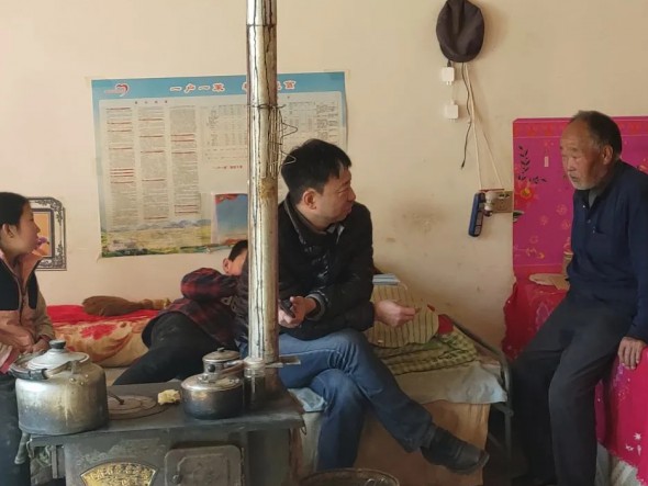 甘肅演藝集團敦煌藝術團助力攻堅脫貧