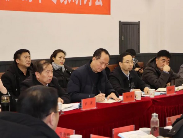 弘揚新時代“愚公”精神—— 省文化和旅游廳、甘肅演藝集團組織召開 大型原創話劇《八步沙》劇本研討會
